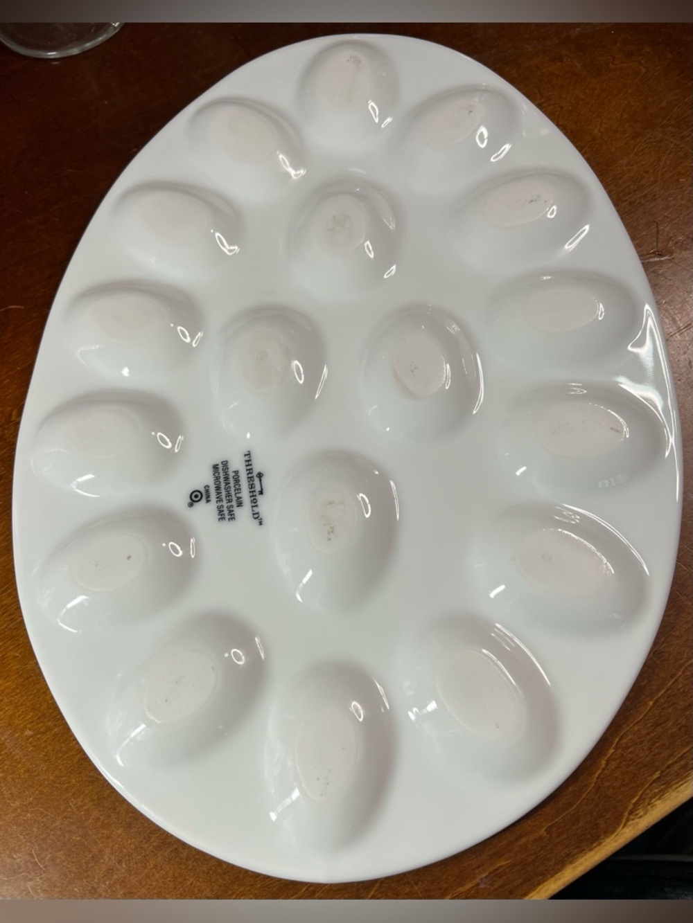 Threshold porcelain deviled egg tray from Target 18 count - Picture 5 of 7
